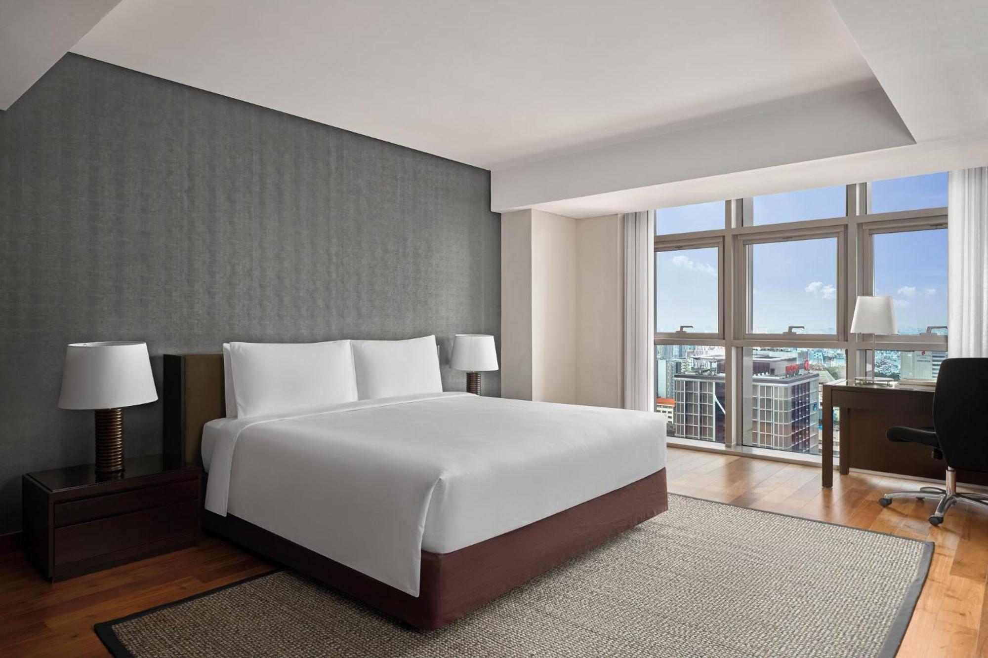 Intercontinental Residences Saigon, An Ihg Апарт-отель 5*