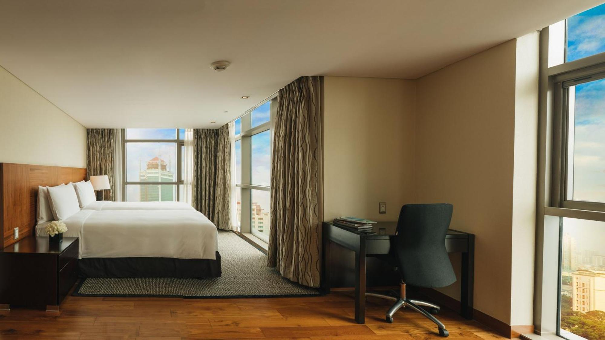 Intercontinental Residences Saigon, An Ihg Апарт-отель Хошимин